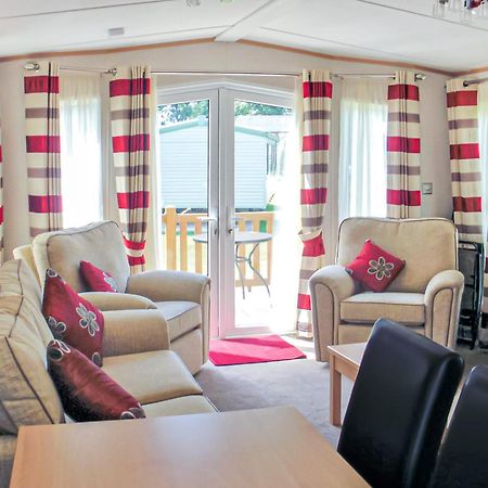 Tollerton Holiday Park Huby Экстерьер фото